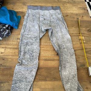Lululemon Mens Cropped Running Tight